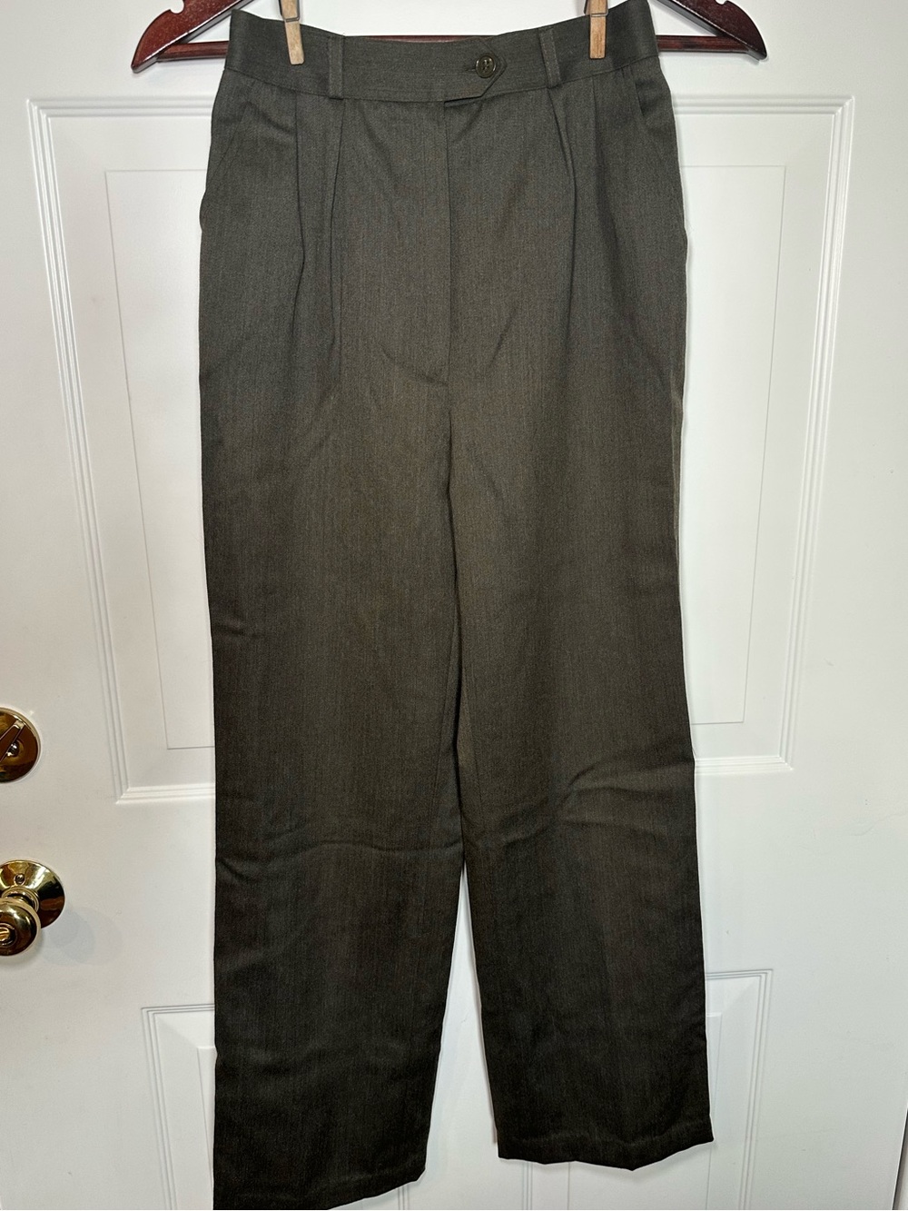Harvé Benard Saks Fifth Avenue 100% Wool Pleated Tailored Trousers Size 0 - Picture 2 of 7